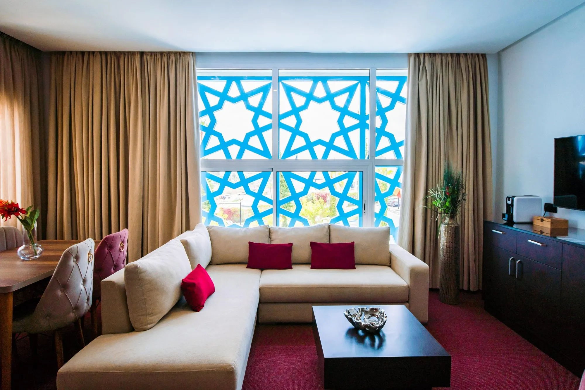 Suite met zithoek in Hôtel Tamuda Beach